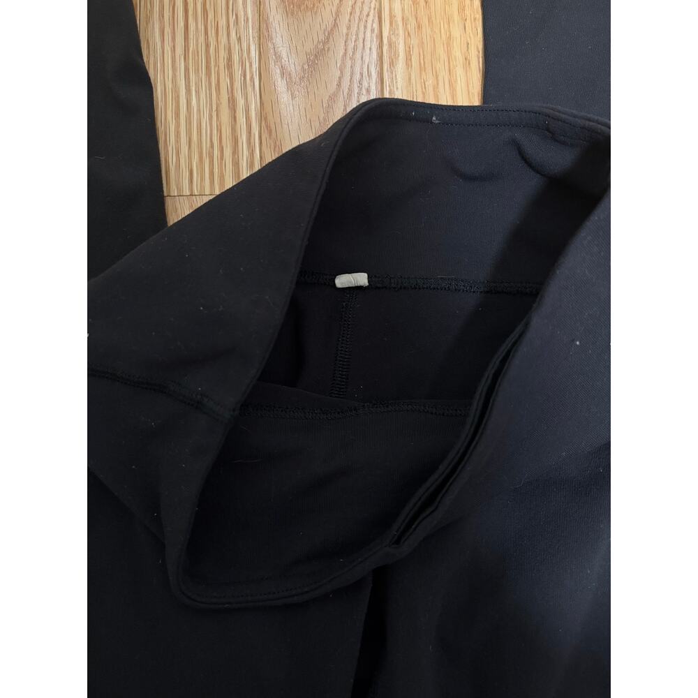 Lululemon Black High-Rise Leggings Size 0-2 - Picture 9 of 9